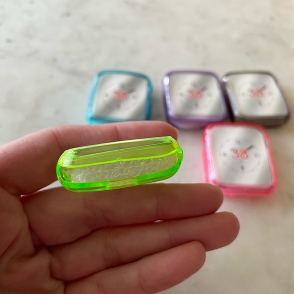 New- Set of 5 Apple Watch 38mm bumper cases - Picture 6 of 9